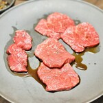 東京食肉市場直送 肉焼屋 D-29 - 