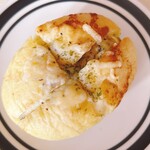 CALM - フロマージュたっぷりなパン