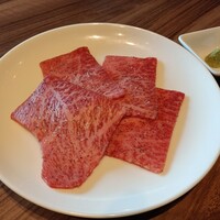 焼肉うしごろ 新宿三丁目店 - トモサンカク