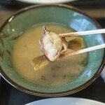 鵜戸や - ちょっと見栄えは悪いけど、カサゴのあら汁。