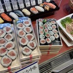 鈴富 - 店頭陳列風景