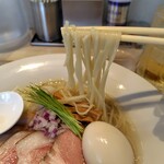 宍道湖しじみ中華蕎麦 琥珀 - 麺リフト ♪
