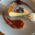 カフェ パブ ハウス シュガー - バスクチーズケーキ