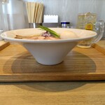 宍道湖しじみ中華蕎麦 琥珀 - 特製 宍道湖しじみ中華蕎麦(塩) 1,700円 ♪