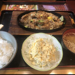 かつ壱番屋 - トンテキ定食（ご飯、サラダ味噌汁おかわり自由）