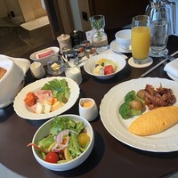セント レジス ホテル 大阪 - Huguesが横にいる気分で食べた朝食。
