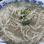 元祖ラーメン長浜家 - 替玉はカタイタマ！