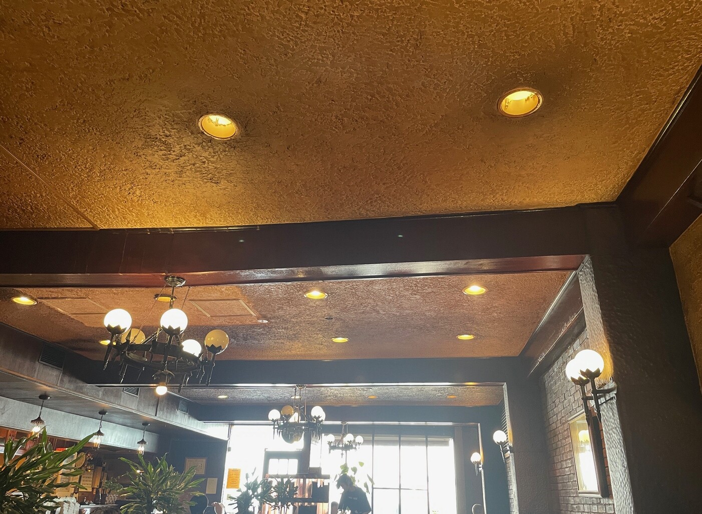 カフェタイム☆です お休み明けご来店ありがとうございました。 今日お昼頃から電話