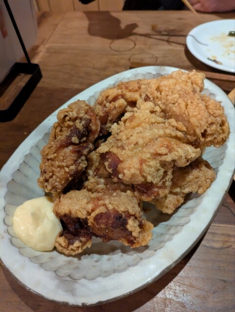 Shokushu Dokoro Momo