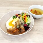 カフェ&ダイニング アーチ HIBIYA - アジの甘酢だれ半熟玉子の天ぷら添え