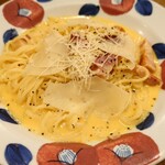 生麺専門 鎌倉パスタ - 料理写真:黄身2個を使った“特濃”3種チーズカルボ