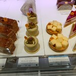 ピエール・エルメ・パリ 大丸東京 - 