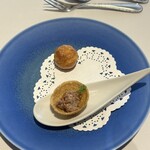 315985884 - フルーヴからご挨拶の一品