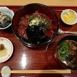 315985020 - 鰹と鱸の漬け丼