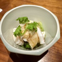 桃仙閣 東京 - 白いかの湯引き
