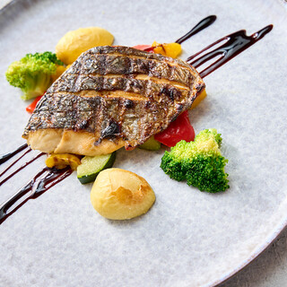 カフェ&ダイニング アゼリア (第一ホテル両国)_2