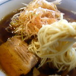 はなさき家 - 辛ネギチャーシュー麺（接写）