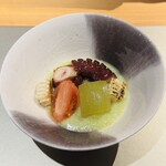 鮨shizuku 西天満 - 明石のマダコと夏野菜