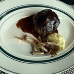 Prime42 steakhouse & sky bar