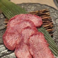 近江うし焼肉 にくTATSU 渋谷店 - 