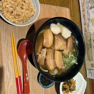 沖縄ごはん くくるやー_0