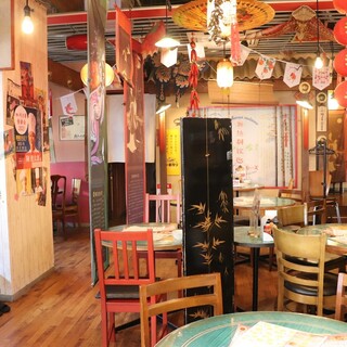 本場の屋台街のような異国情緒溢れる空間◆出張、宴会、仕事帰り