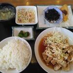 紅梅園 - 料理写真:日替わりAランチ