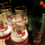 ラ・クローヌ - エヒテ クリーケン 750ml 3,240円。