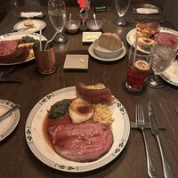 ロウリーズ・ザ・プライムリブ 恵比寿ガーデンプレイス店 - 