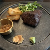 炭焼きステーキとワインobiobi - 