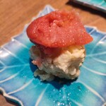 魚食堂 きてれつ 堀留町店 - 燻製たらこポテトサラダ