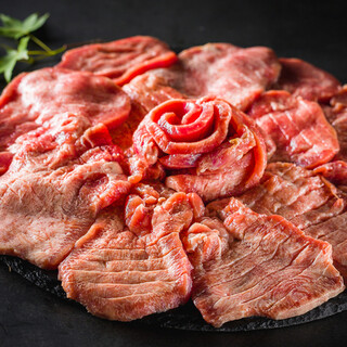 牛タンの楽園!!”仙台牛タン”3種で牛タンを堪能!!