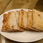 王府井 酒家 - 大根モチ