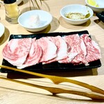 和牛ホルモンとタレ漬け焼肉 壺ほる - 