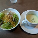 ゲシュマック - サラダにスープ