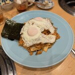 炭焼 金竜山 - 焼きビビンバ