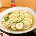ふる里うどん  - 出汁文化の京都の母上殿ですが
      こちらの出汁とうどんのコシが、お気に召したよう(*^^*)