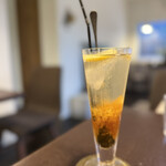 mute CAFE - 八朔スカッシュ