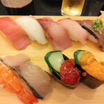 沼津魚がし鮨 - 特選握り2300円（税込）