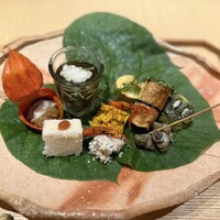 青蓮院門跡前 月おか - 