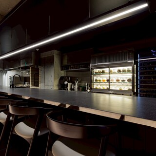 3路線からアクセス可能◎洗練された高級感あふれる空間