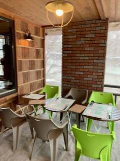 ア フェネステッラ - 