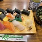 こみや寿司 - 松にぎり800円(税込み)