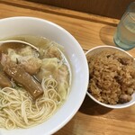 世田谷中華そば 祖師谷七丁目食堂 - 