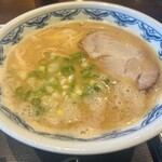 博多麺房 赤のれん - 