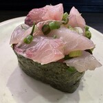 亀正くるくる寿司 - りゅうきゅう