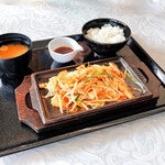 エリエールゴルフクラブ - 豚キムチ定食