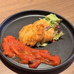 島のイタリアンバル Locavore - パイナップルポークカツレツ