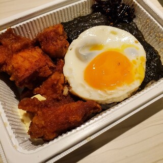 ラッキーピエロ_0