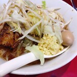 ラーメン二郎 - ショウガ半分